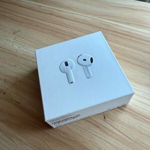 Apple Airpods 4
